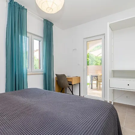 House Summer Breeze Vakantiehuis *